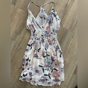 NEW NWT LUSH dress cream floral racerback Spring mini racerback ruffle